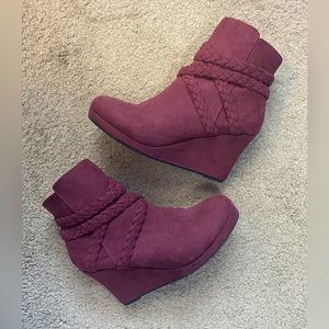 REPORT maroon heeled boots (size 8)